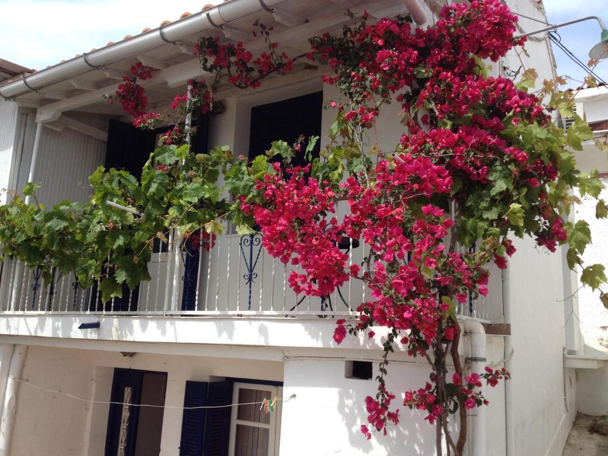 Viewtyhouse Villa Atheato Ngoại thất bức ảnh